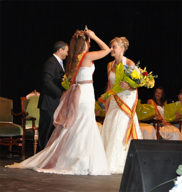 Coronación de la reina, damas y pregón de San Julián