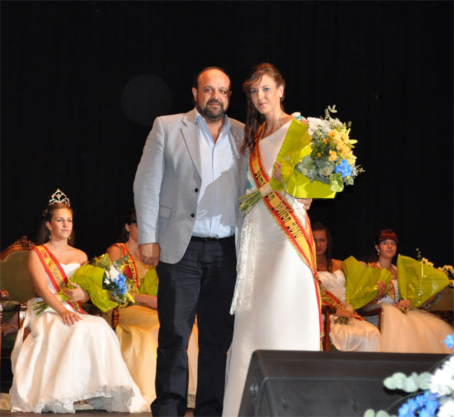 Coronación de la reina, damas y pregón de San Julián