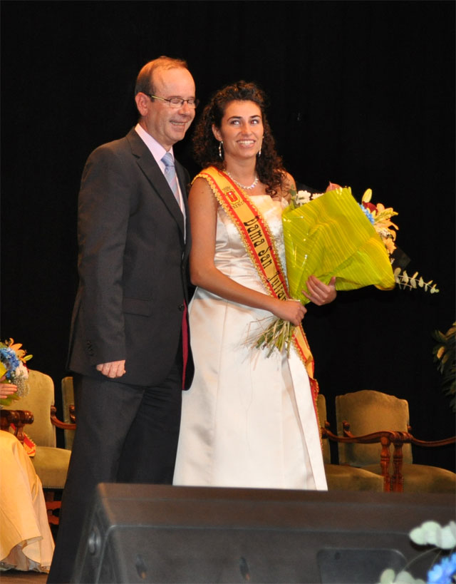 Coronación de las reinas, damas y  pregón de San Julián
