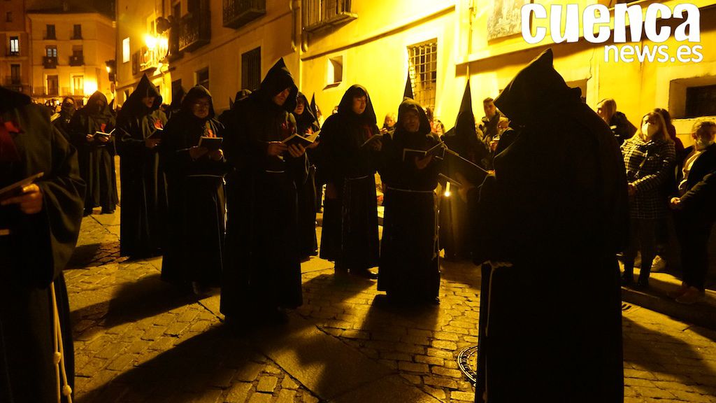 Lunes Santo, Procesión de la Vera Cruz