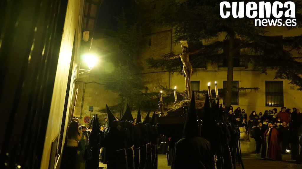 Lunes Santo, Procesión de la Vera Cruz