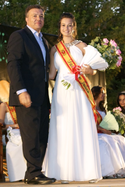 Coronación de la reina, damas y pregón de San Julián