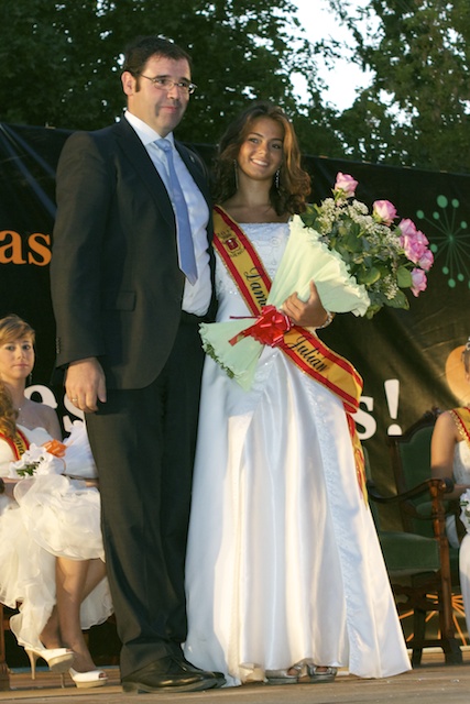 Coronación de la reina, damas y pregón de San Julián