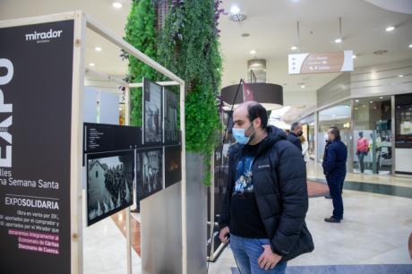 Detalles de una Semana Santa, exposición solidaria en El Mirador