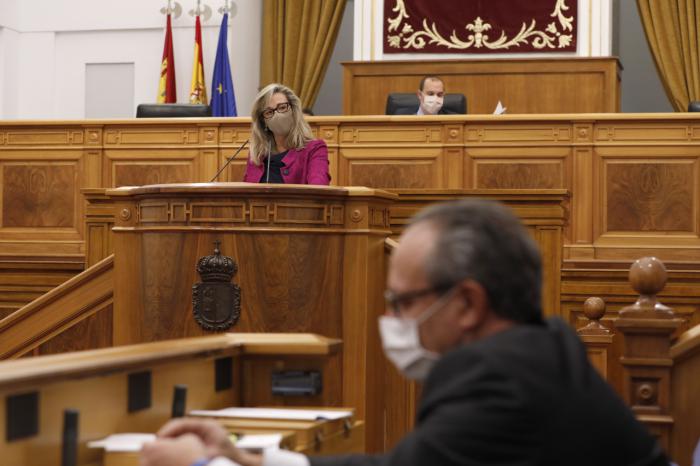 El Parlamento autonómico reclama al Gobierno de España una ley de armonización fiscal