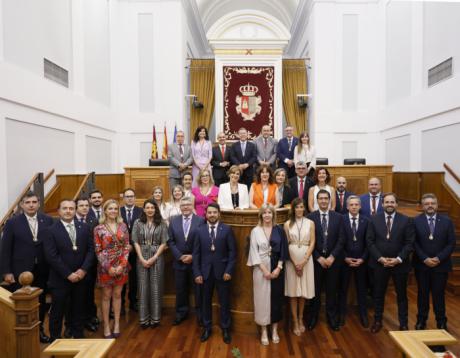Constituida la XI Legislatura en las Cortes de Castilla-La Mancha, que vuelven a elegir presidente a Bellido