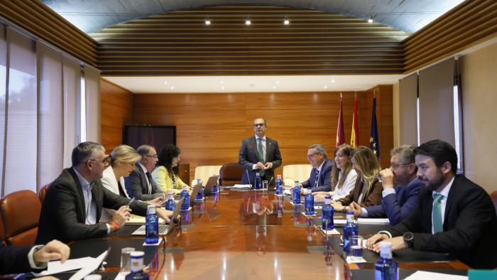 El consejero de Educación comparece este jueves en Pleno para informar acerca del inicio del curso escolar