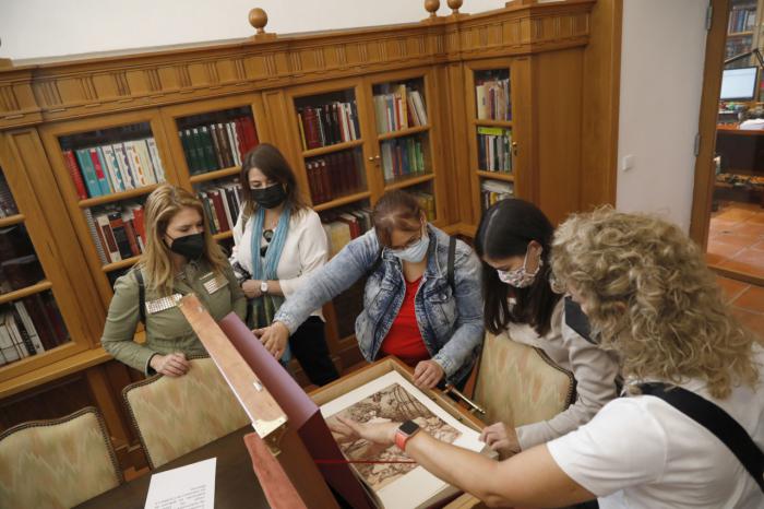 Las Cortes regionales retoman las visitas guiadas a su sede en el Convento de San Gil de Toledo