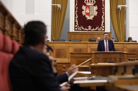 El Pleno de las Cortes regionales aprueba con los votos favorables de PSOE y PP la Ley del Consejo Social de la UCLM, la primera de 2025
