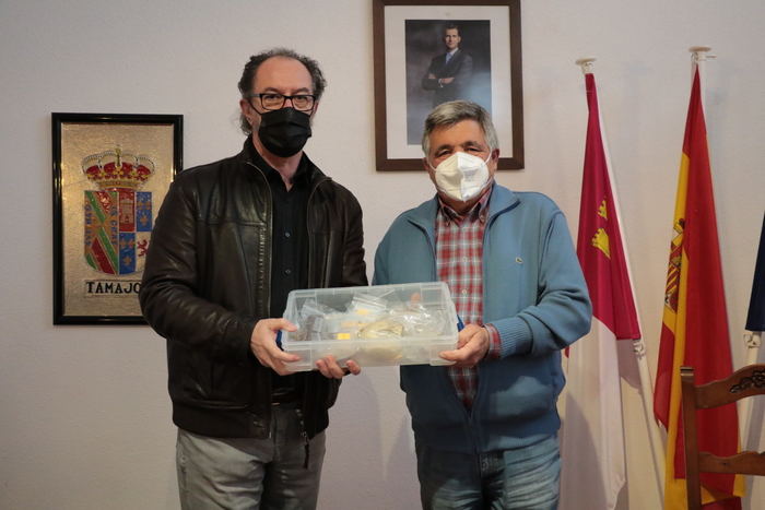 El CIPAT de Tamajón recibe la cesión de fósiles que pasarán a formar parte de sus fondos expositivos