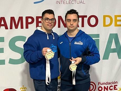 Alfonso y Paco, subcampeones de España en el Campeonato de Natación FEDDI 2025