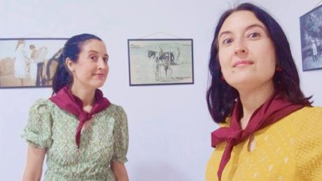 Laura y María Lara en la V Feria de los Oficios y Tradiciones de Castilla-La Mancha