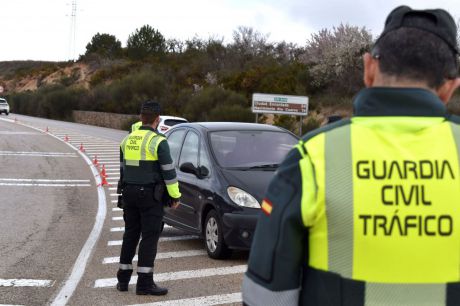 El 75% de las denuncias por mal uso del cinturón de seguridad en Cuenca se registraron en carreteras convencionales