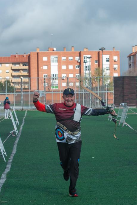 Alfredo Serrano, del Arcoclub Las Lomas, destaca en el Primer Trofeo Nacional Run Archery en Ciempozuelos