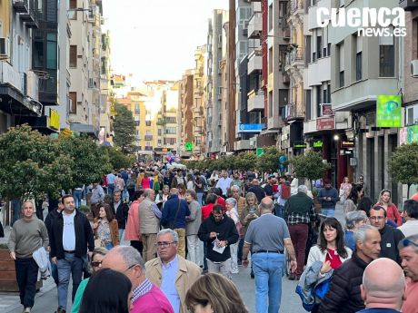 Cielos nubosos con claros durante las horas centrales del día de este sábado