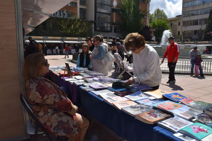 Feria del Libro Cuenca Lee