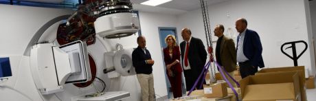 El Hospital Universitario de Cuenca instala la última tecnología en radioterapia para tratar a pacientes oncológicos