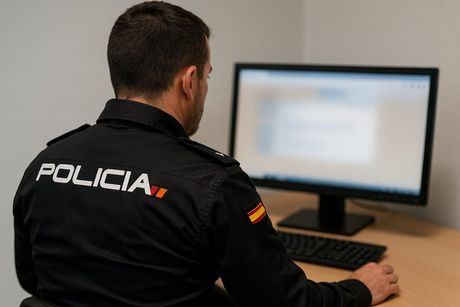 Investigan a tres menores por crear imágenes de pornografía infantil con IA y compartirlas en su instituto