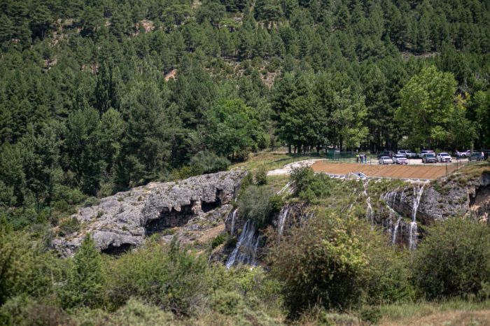 Restaurada la cascada de la Laguna de Uña tras casi un siglo desaparecida gracias a una inversión de 210.000 euros