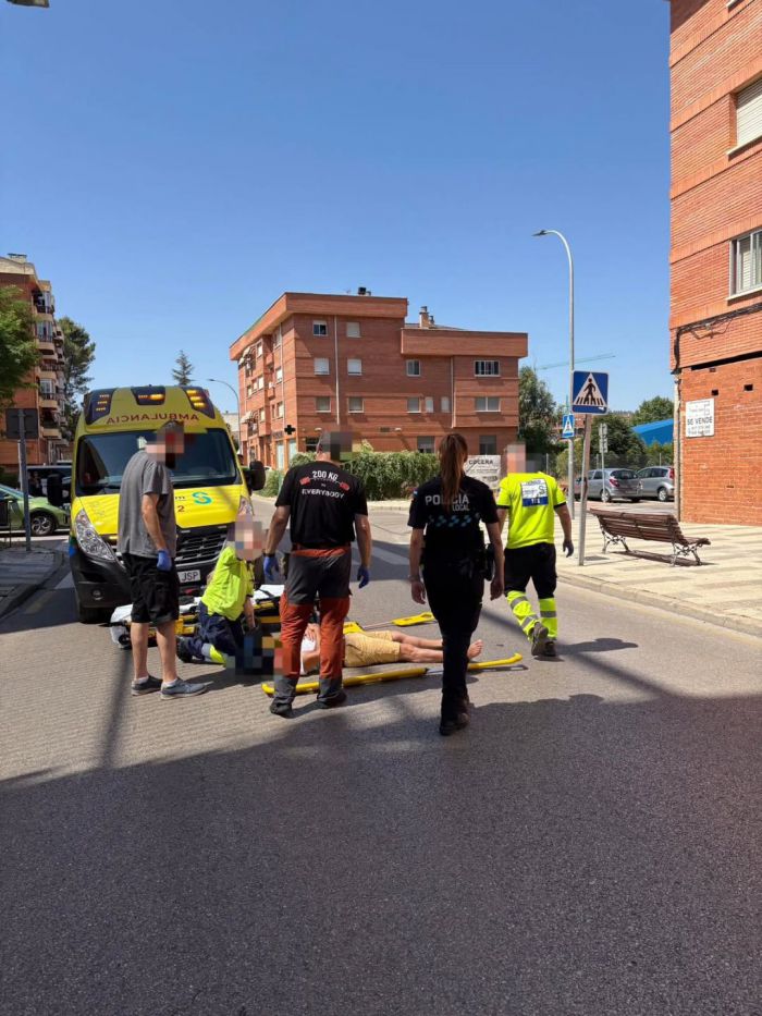 Un motorista trasladado al hospital tras un accidente en la calle Guardia Civil de Cuenca