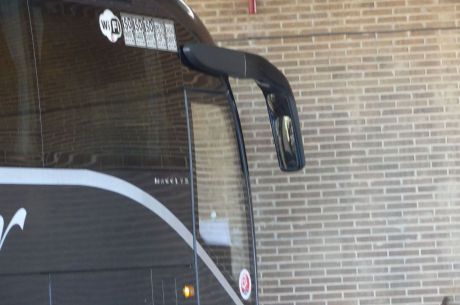 IU Cuenca denuncia la eliminación de 51 paradas de autobús en la provincia y exige la retirada del nuevo mapa de transporte