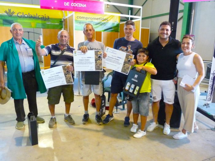 Félix Guijarro gana el Concurso de Corte de Ajo de Las Pedroñeras por solo medio kilo de diferencia