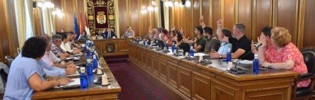 La Diputación de Cuenca aprueba contratos por 11,5 millones de euros para agua y recogida de residuos