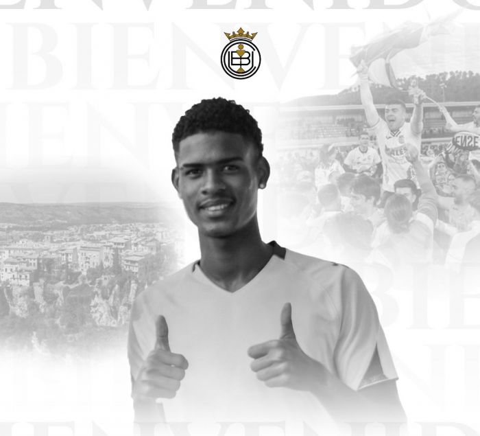 El Conquense incorpora al prometedor lateral panameño Antony Herbert en calidad de cedido