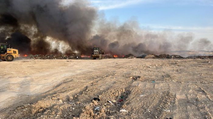 El incendio en el vertedero de Cuenca calcina 3.000 m² de basura sin causar heridos ni afectar al aire