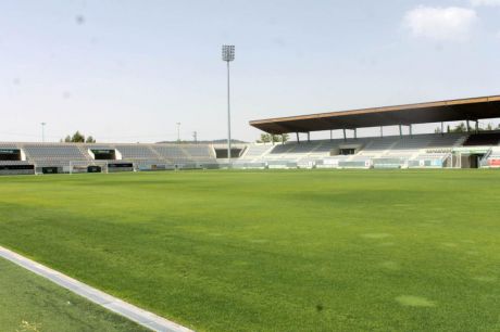 El Conquense renueva el césped del Estadio Municipal de La Fuensanta y traslada el partido ante Valencia CF Mestalla