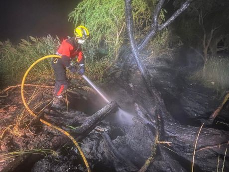 Noche de incendios en Mohorte y Ballesteros