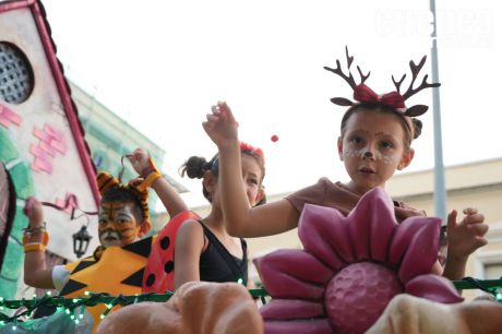San Julián 2025 | Video - Desfile de Carrozas