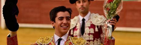 Marco Pérez corta la única oreja de una deslucida corrida de El Pilar en la Feria de San Julián