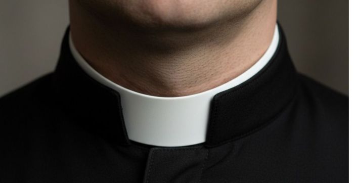 Detienen a un sacerdote de la región en Torremolinos por presunto tráfico de drogas