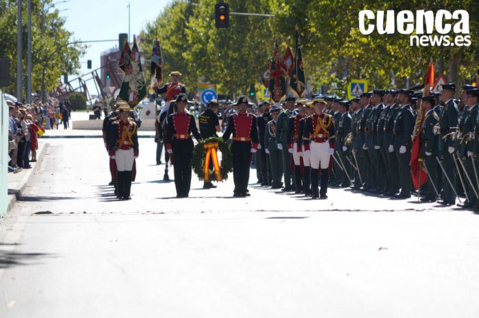 Multitudinaria parada militar en Cuenca para cerrar la semana institucional de la Guardia Civil