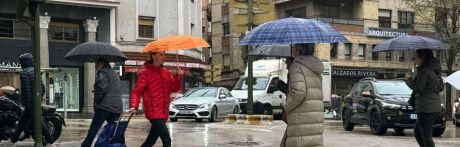 Descenso acusado de las temperaturas y lluvias débiles este domingo en Cuenca