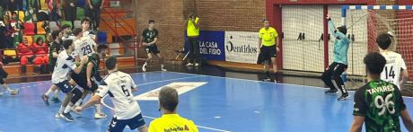 El Cuenca, víctima de sus errores, cae ante el decano( 28-32)