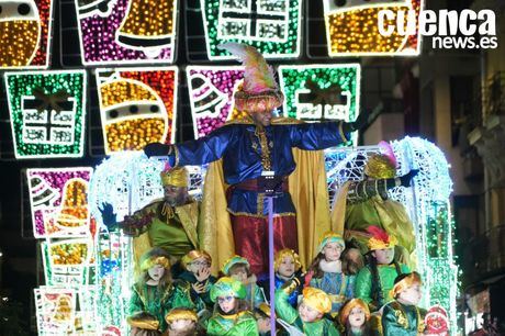 La magia de los Reyes Magos recorre Cuenca