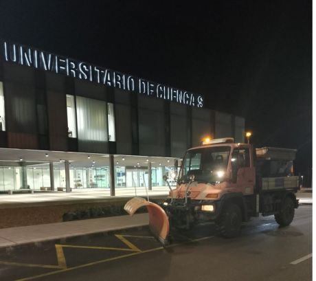 Día de Reyes con bajas temperaturas: Cuenca despliega sal para evitar accidentes