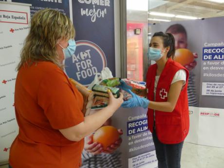 Cruz Roja distribuye en la provincia cerca de 5.000 kilos de alimentos a favor de más de 150 familias en dificultad social