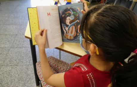Cruz Roja y nueve librerías fomentan la lectura de los más pequeños