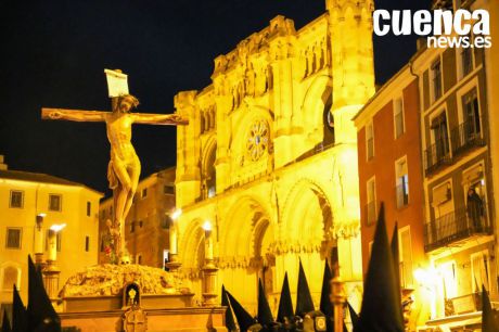 Video | Lunes Santo – Procesión de la Vera Cruz