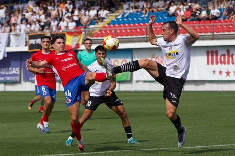El Conquense cae con honor en Ourense y deja abierta la final del playoff