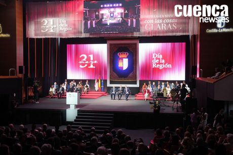 Feijóo felicita a Castilla-La Mancha y destaca una región que mira al futuro sin perder su identidad