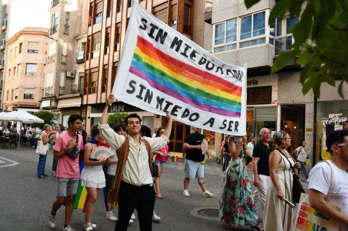Cuenca acoge una marcha por el Orgullo y anuncia nuevos Centros de Promoción de la Diversidad