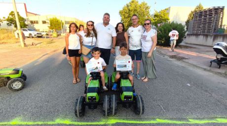 La Feria del Ajo llena de diversión a los más pequeños con el Concurso de Tractores y el Master Ajo Junior