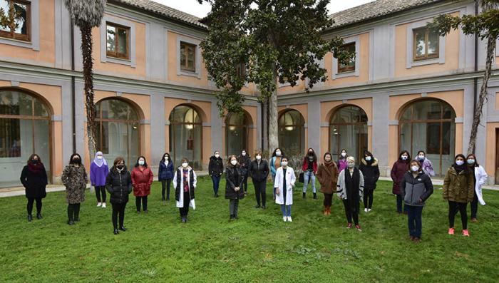 Investigadoras del Campus de Toledo promueven los referentes científicos en colegios rurales de la provincia