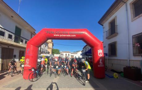 Amigos y compañeros del mundo del ciclismo se suman al homenaje a Gabi Gómez en Santa María de los Llanos