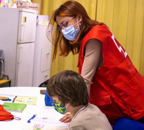 Casi 3.000 clases de apoyo escolar y 3.000 meriendas gracias a la 11ª Carrera Solidaria por la Infancia organizada por Cruz Roja