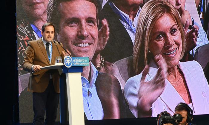 Paco Núñez sucede a Cospedal al frente del PP de Castilla-La Mancha con el 92,98% de votos